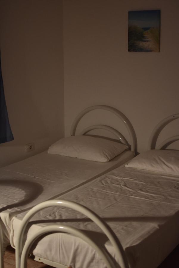 Private Apartment At Guest House Hektor & Aferdita Vlora Kültér fotó